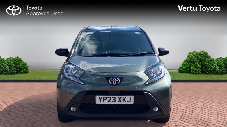 Toyota Aygo X 1.0 VVT-i Edge 5dr Petrol Hatchback